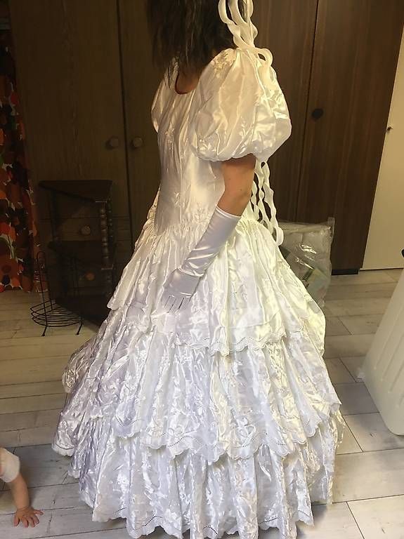 Vestiti: vestito da sposa – Usato da Ambrì venduto da fba_sn62 1