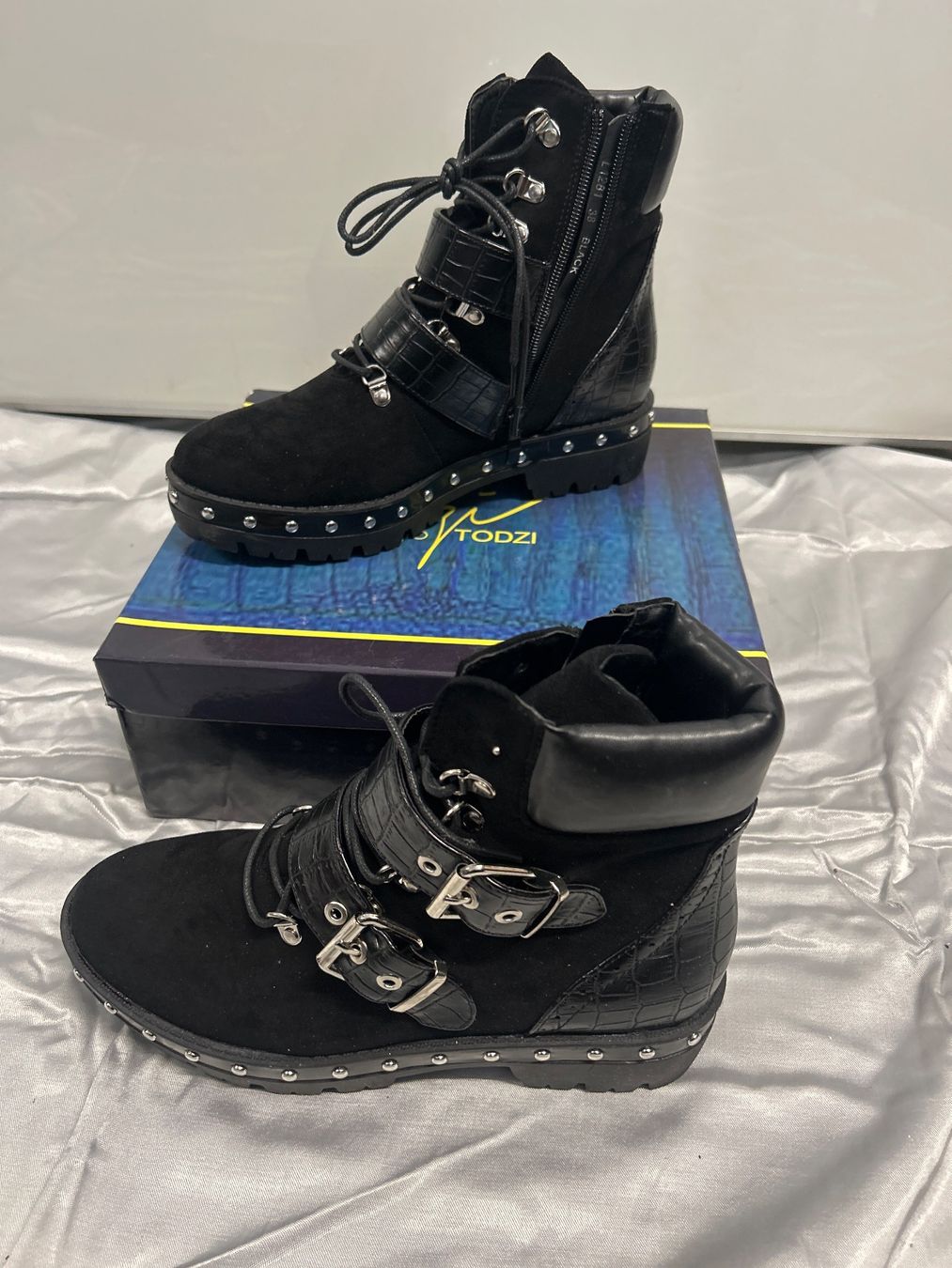 Scarpe da donna: Boots / Stiefeletten Gr 38 Neu Gratis Versand – Nuovo e nell'imballaggio originale da Regensdorf venduto da Spyke55 1