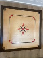 Carambole/Carrom