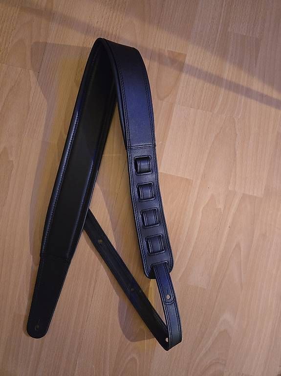 Musikinstrumente: Sangle guitare Richter Springbreak – Gebraucht aus Avry-sur-Matran von Berlingo1