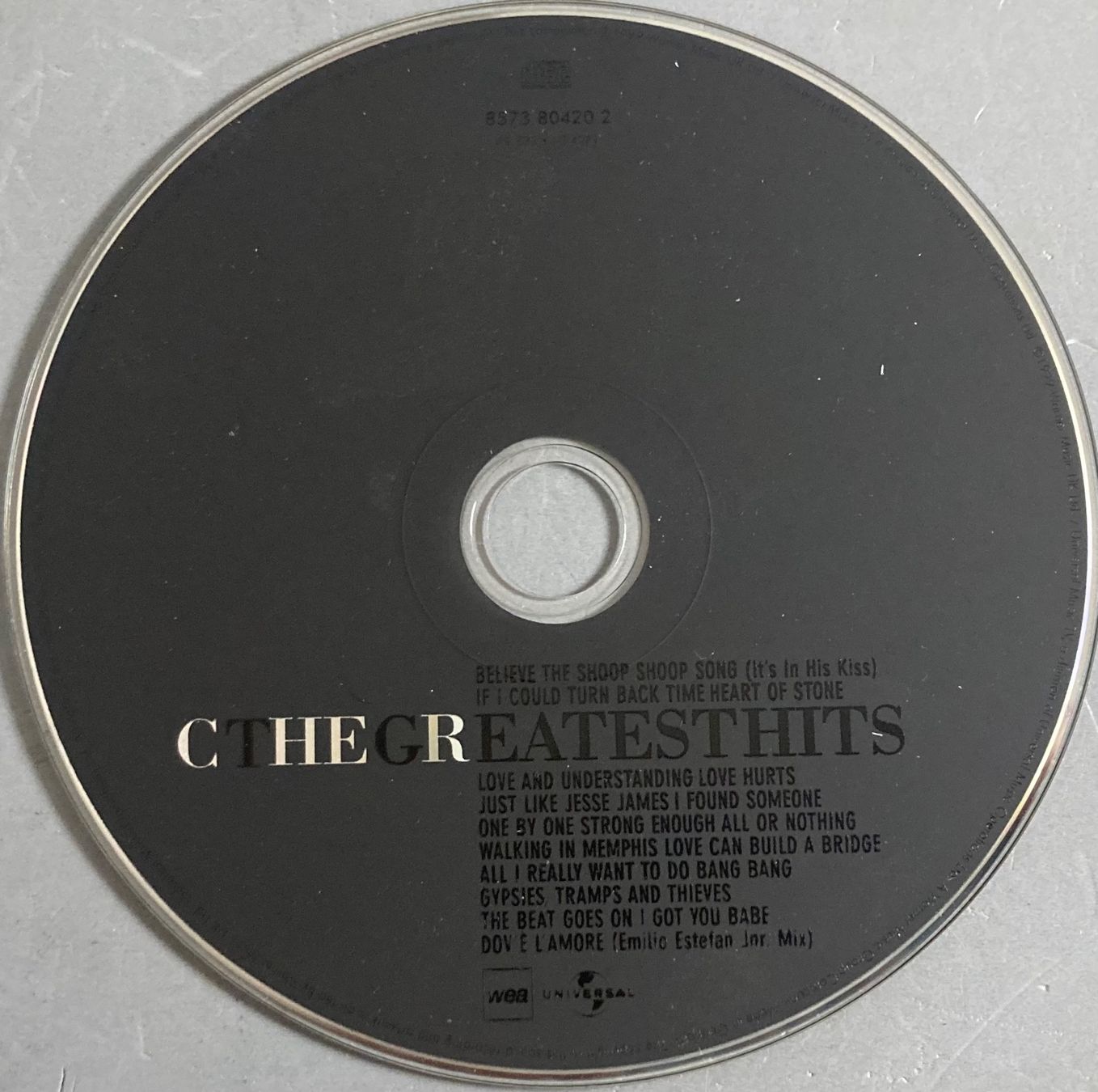 CDs: CHER - THE GREATEST HITS – D'occasion à Poliez-Pittet par Newtown-Records 2