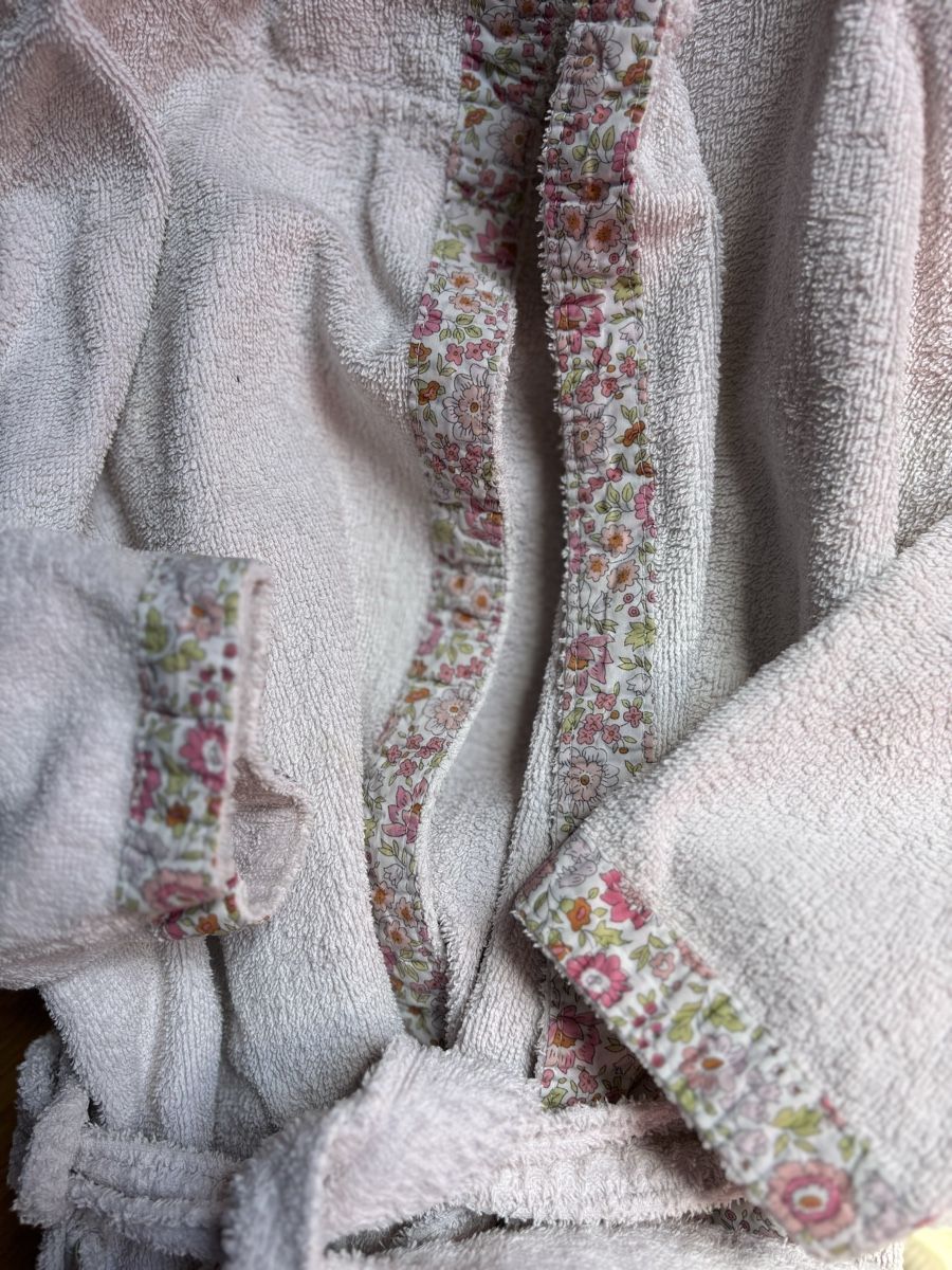 Bademäntel: Peignoir Cyrillus Liberty 8 ans - 128cm – Gebraucht aus Founex von ari_2gt7 5