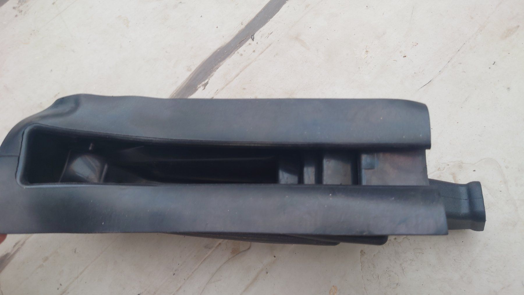 Volkswagen Tutti pezzi di ricambio auto: VW T3 Handbremse Gummi Abdeckung – Nuovo (secondo la descrizione) da Wittenbach venduto da Aberanders 3