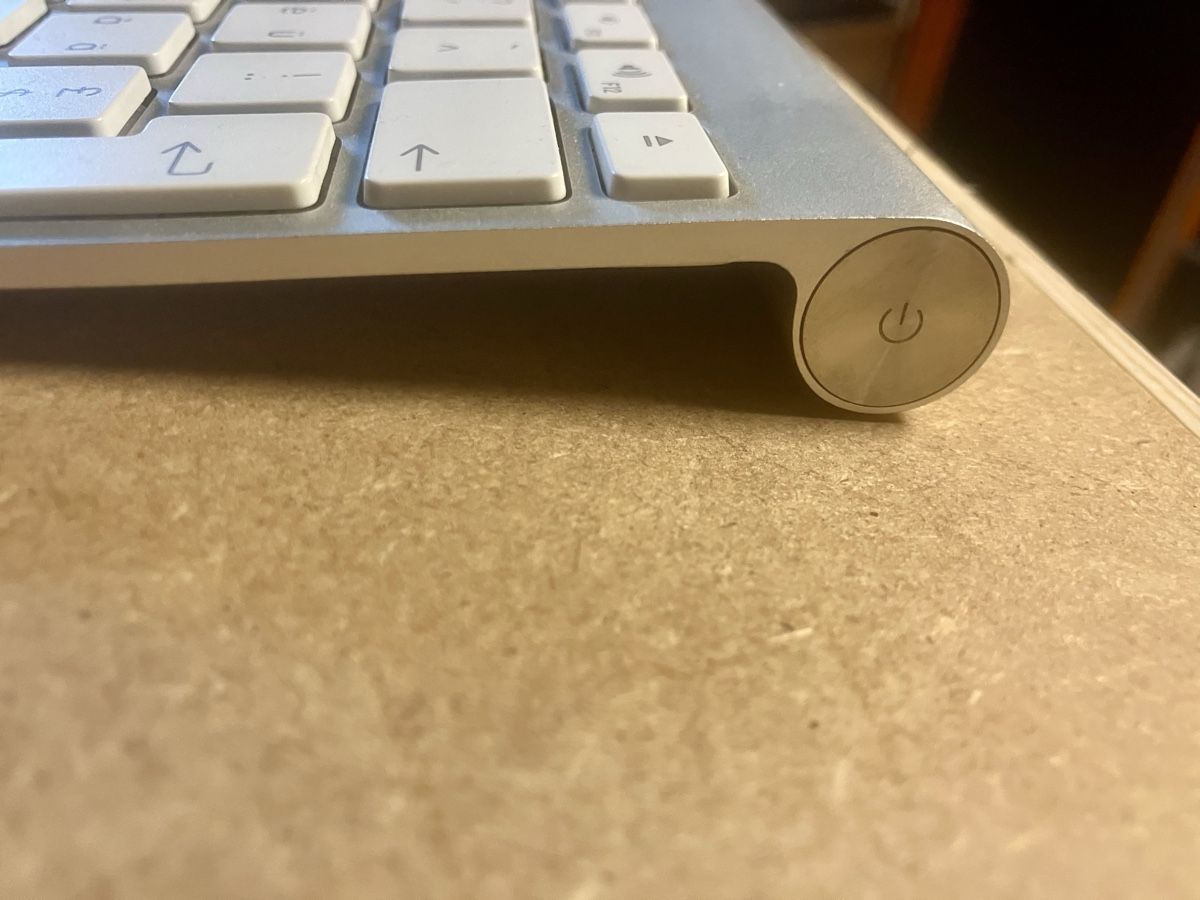 Apple Tastiere: Clavier Apple Magic Keyboard comme neuf - Super affaire! – Usato da Lausanne venduto da kawinta03 2