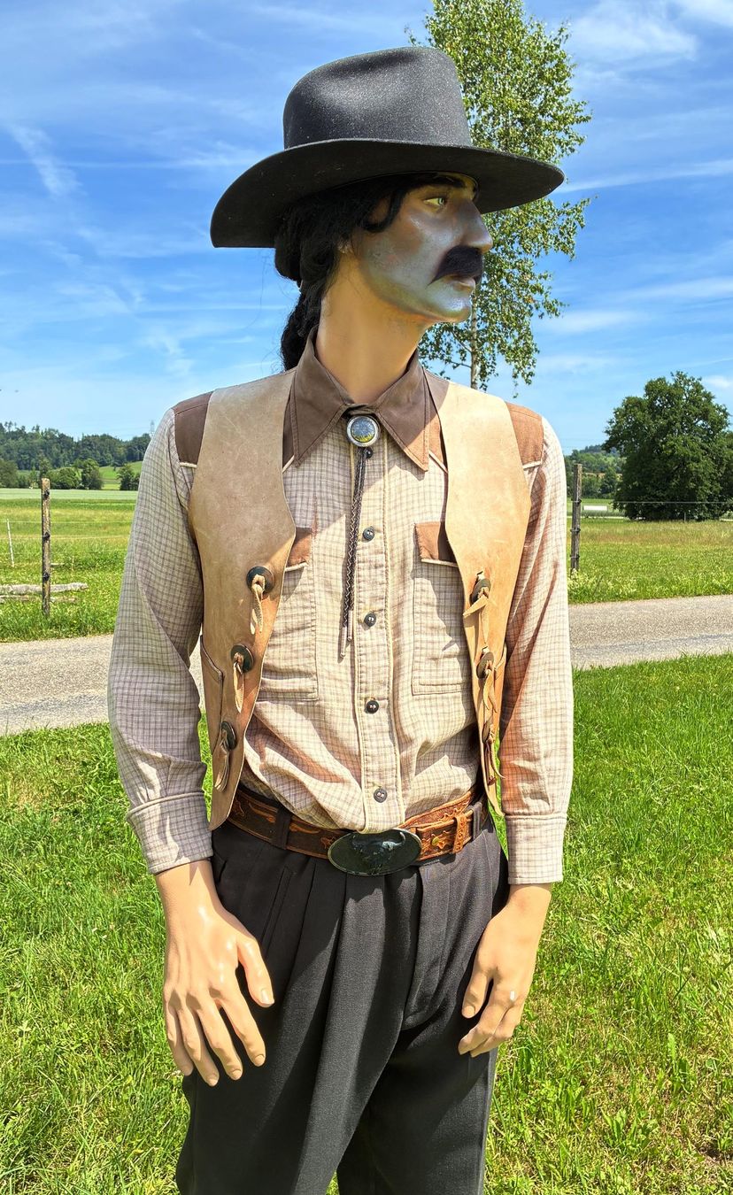 Skulpturen & Statuen: Farmer – Gebraucht aus Bäretswil von robsonantik 4