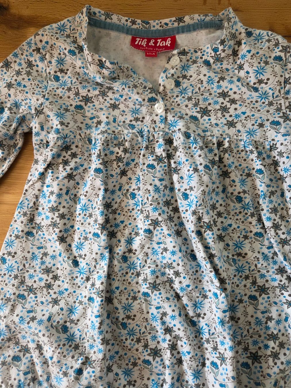 Manor Maglioni & Felpe: Langarmshirt Gr. 98, Blumen, blau – Usato da Ottikon venduto da swiftchocolate 2