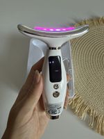 NIJ Neck Beauty Device LED light therapy