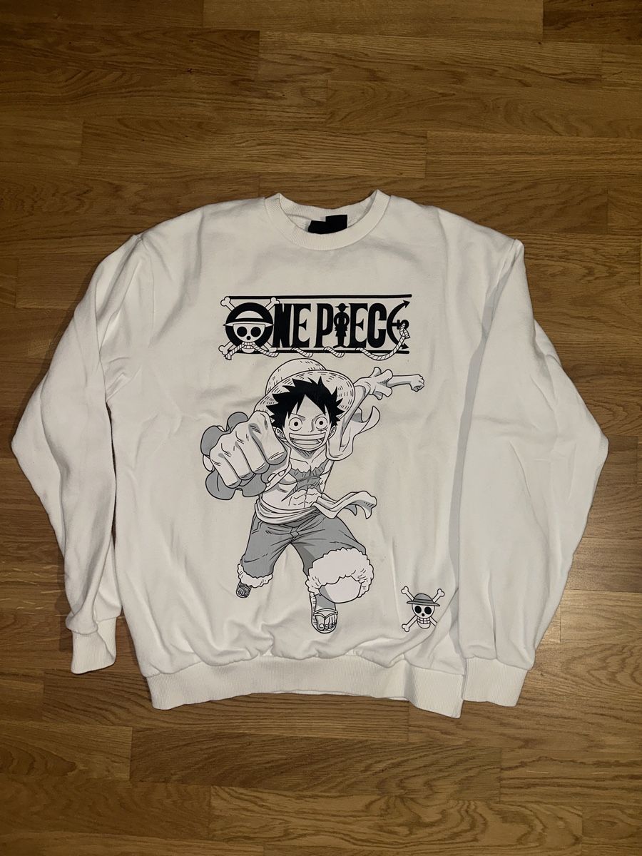 Bershka Maglioni & Felpe: Bershka weisser Pullover Grösse M Anime One Piece  – Usato da Dübendorf venduto da SpyridoulaT