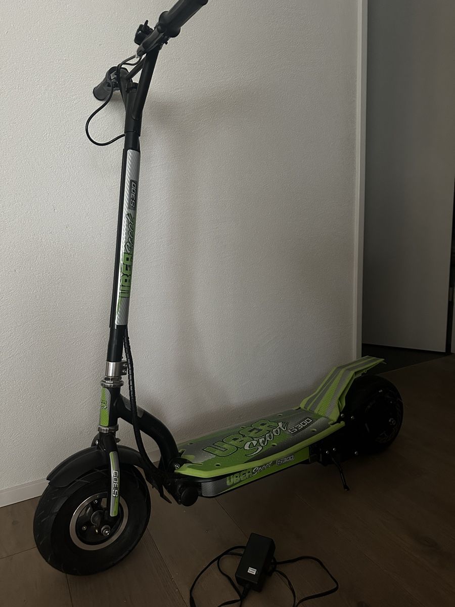 Scooter: Scooter s300 – Usato da Altendorf venduto da Quietwater