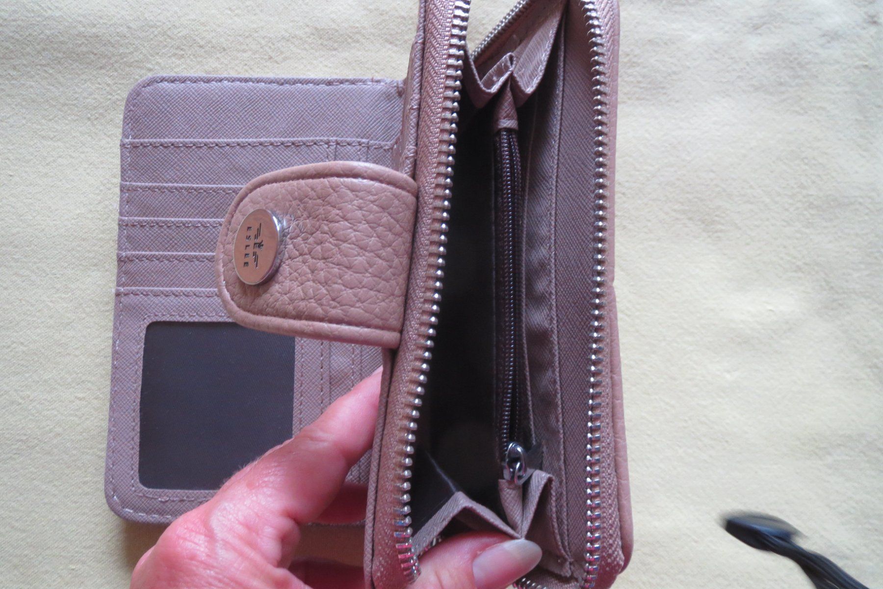 Portamonete: Portemonnaie beige ESLEE – Nuovo (secondo la descrizione) da Herisau venduto da fan_h9qj 2