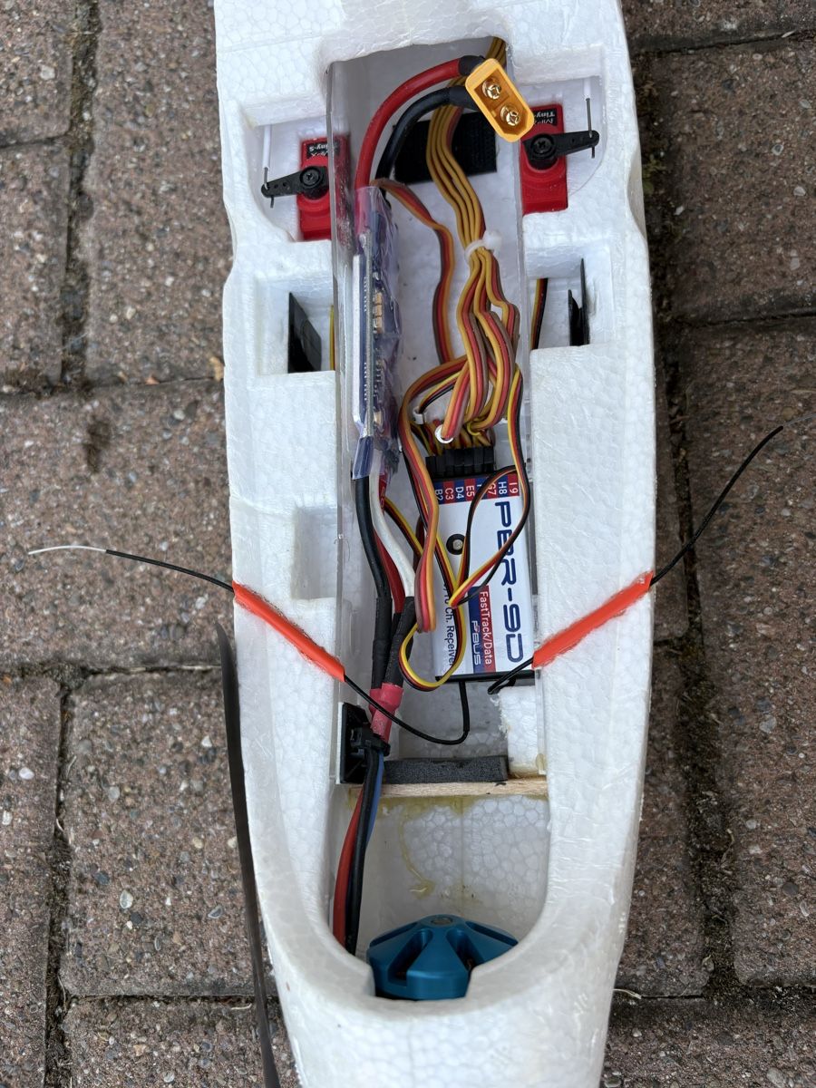 Multiplex RC Modellbau: Segelflugzeug Cularis – Gebraucht aus Rüfenach AG von rcs_46 5