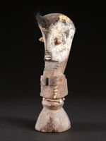 Afrikanische alte seltene Figur der Hehet/Bena