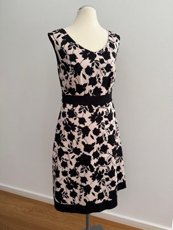 Kleid von comma schwarz beige