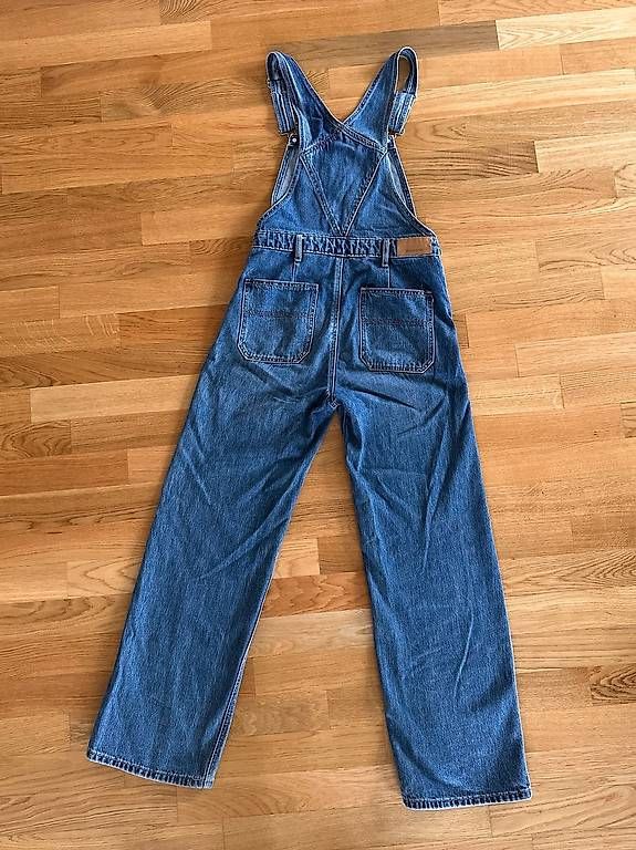 Stradivarius Tute: Stradivarius Latzhose_Salopette. Gr. 36. – Usato da Zürich venduto da Sunnyflower97 1