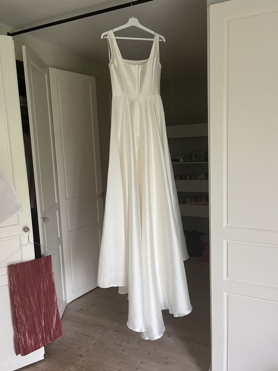 Vestiti: Robe de mariée col carré (neuve) – Nuovo e nell'imballaggio originale da Jussy venduto da lit_6t76 3