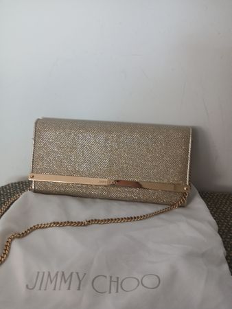 wallet on chain Jimmy Choo couleur champagne.