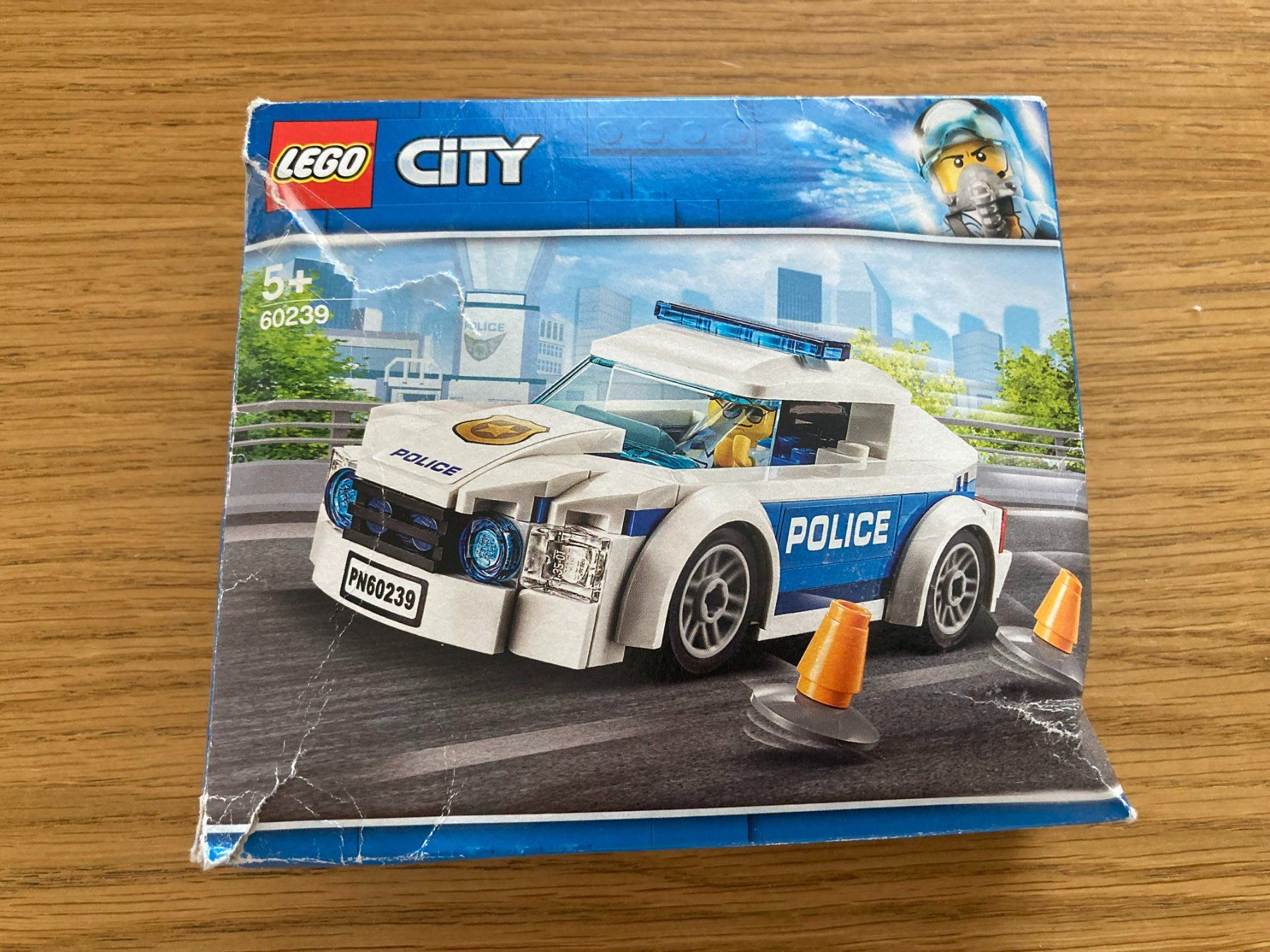 Lego Baukästen: Lego -60239 Streifenwagen- – Gebraucht aus Muttenz von Juvenile33 4