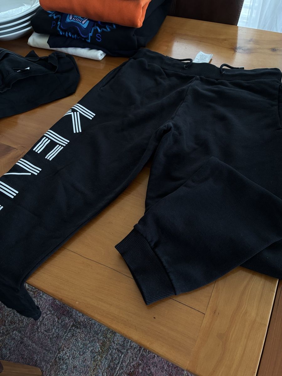Kenzo Pantaloni: KENZO Trainerhose M original Herren – Usato da Küttigen venduto da Luckynatur 1
