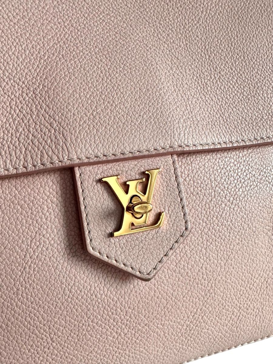 Louis Vuitton Borse da donna: LOUIS VUITTON  Calfskin Lockme PM Tasche – Usato da Kriens venduto da hannaandkiko 7