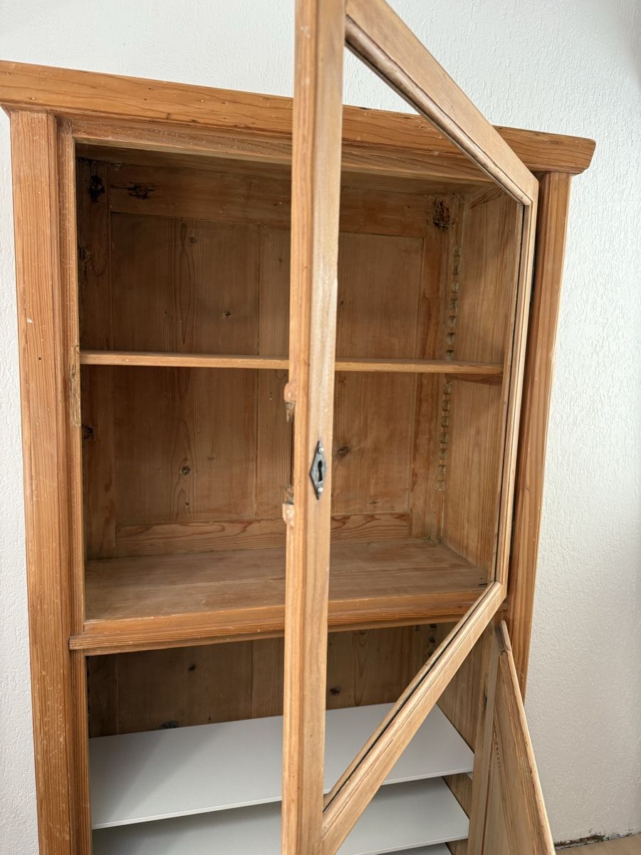 Schränke: Holzschrank – Gebraucht aus Rudolfstetten von sophaziz 2