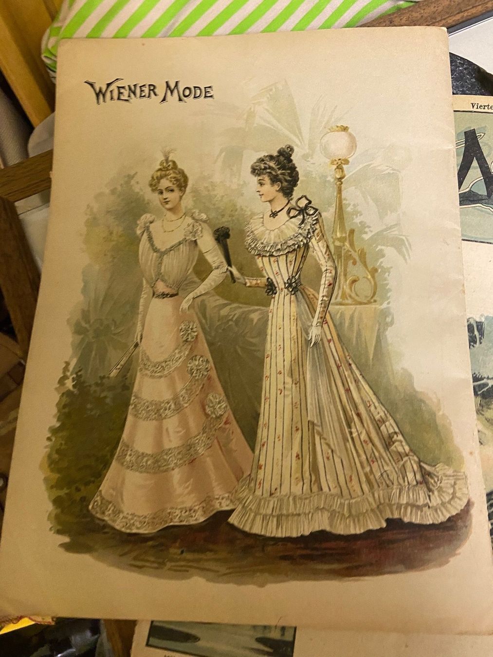 Zeitschriften & Magazine: wiener mode zeitschrift antik 1898 – Gebraucht aus Gipf-Oberfrick von Iberico 8