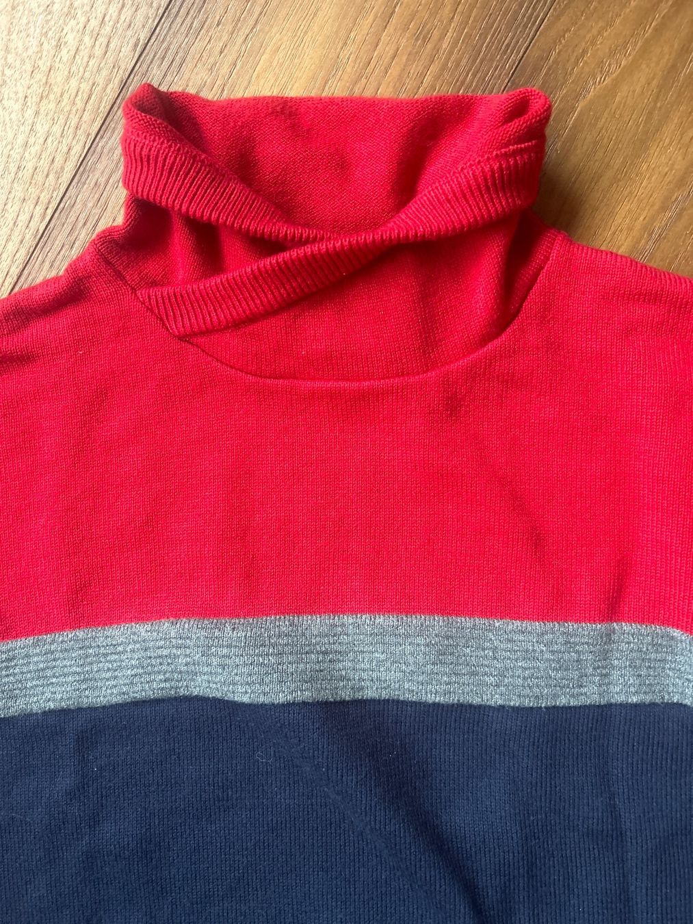 Okaidi Pulls et sweat-shirts: Okaidi Pullover 110 – Neuf (Voir description) à Maloja par liv_5gzx 1