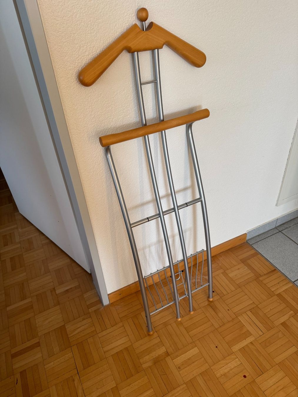 Wäscheständer: Garderobenständer Metall Holz gebraucht – Gebraucht aus Gais von mmu_bl6k 2