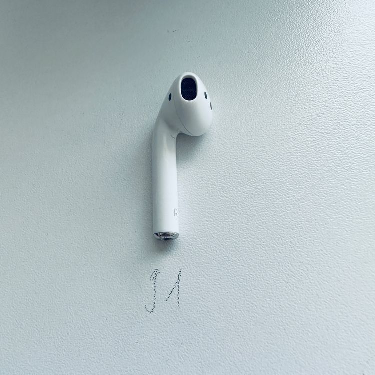 Original Apple AirPods 2 Gen. Rechts A2032 einzeln Ohrstück | Kaufen ...