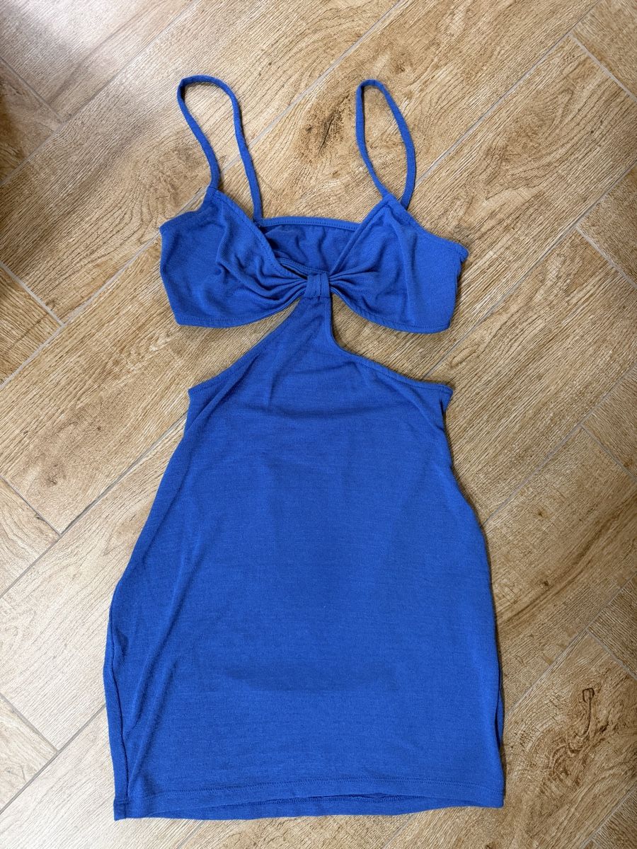 H&M Vestiti: H&M Strandkleid mit cut outs - XS – Usato da St. Gallen venduto da kka_l9wg