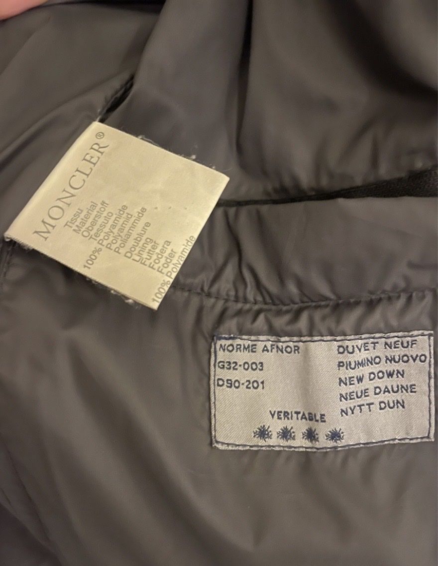 Moncler Mäntel: Moncler Maxi Down Coat NP 1400 CHF – Gebraucht aus Zürich von LilySasa 3