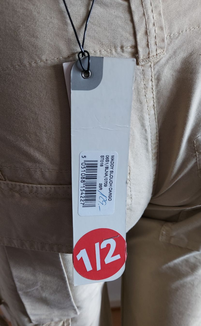 Bench Pantaloni: Neue Bench MADDY Slouch Cargo Hose, Grösse 26 R – Nuovo e nell'imballaggio originale da Basel venduto da Mazzo84 3