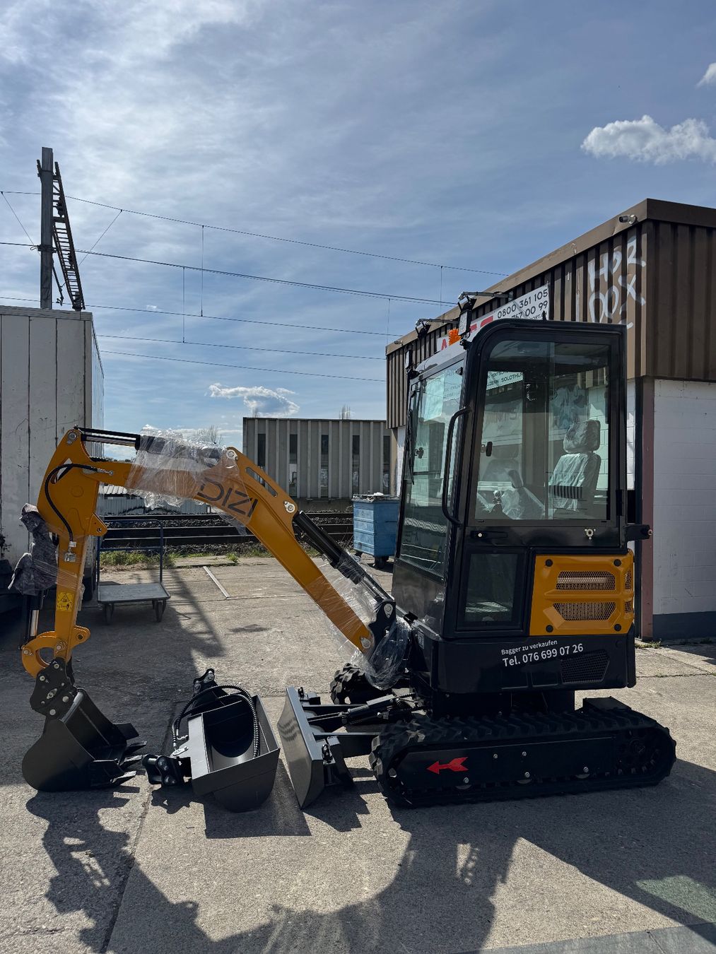 Escavatori: Bagger 1.8T NEU 25 Stunde mit Kabine – Nuovo (secondo la descrizione) da Orpund venduto da dizi.98