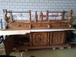 Antikes Buffet, massiv , handgeschnitzt, Rarität!