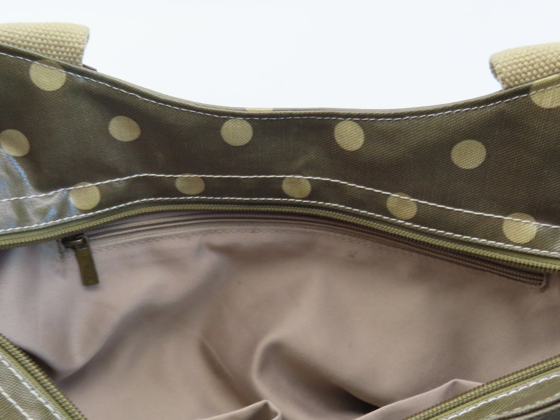 Tulip Borse da donna: Gepunktete Tulip-Handtasche – Usato da Reinach BL venduto da WBZ-Flohmarkt 7