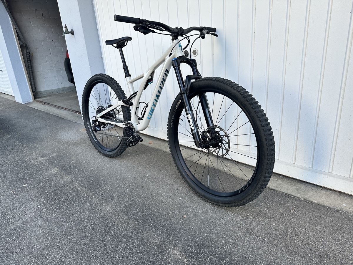 Specialized Biciclette: Specialized Mountainbike – Usato da Wil SG venduto da cb_2203 1