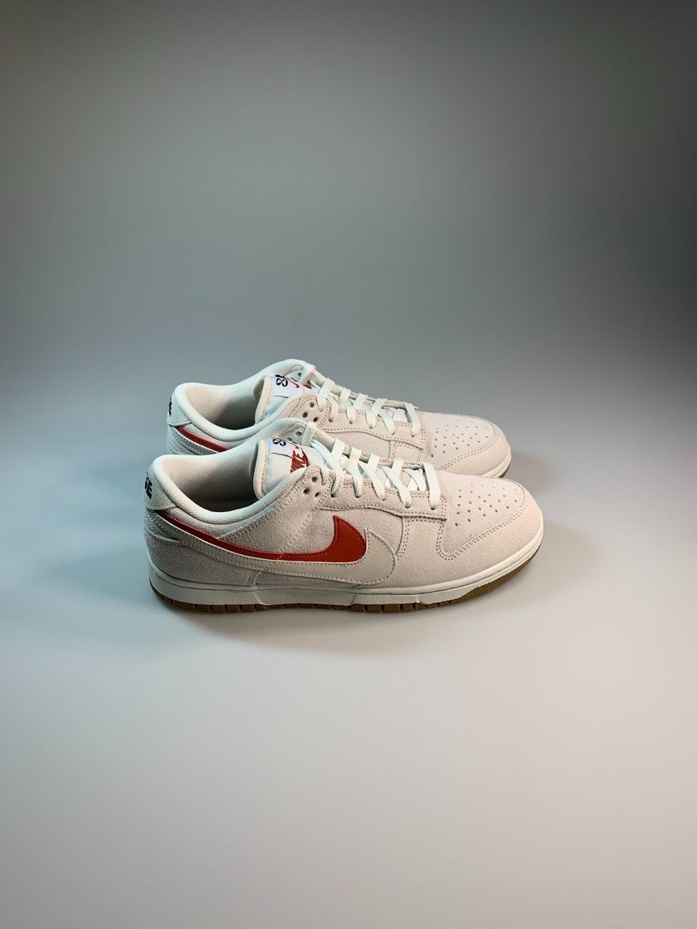Scarpe da uomo: Nike Dunk Low SE 85 Double Swoosh Sail Orange – Nuovo e nell'imballaggio originale da Thörishaus venduto da SnkrsVie