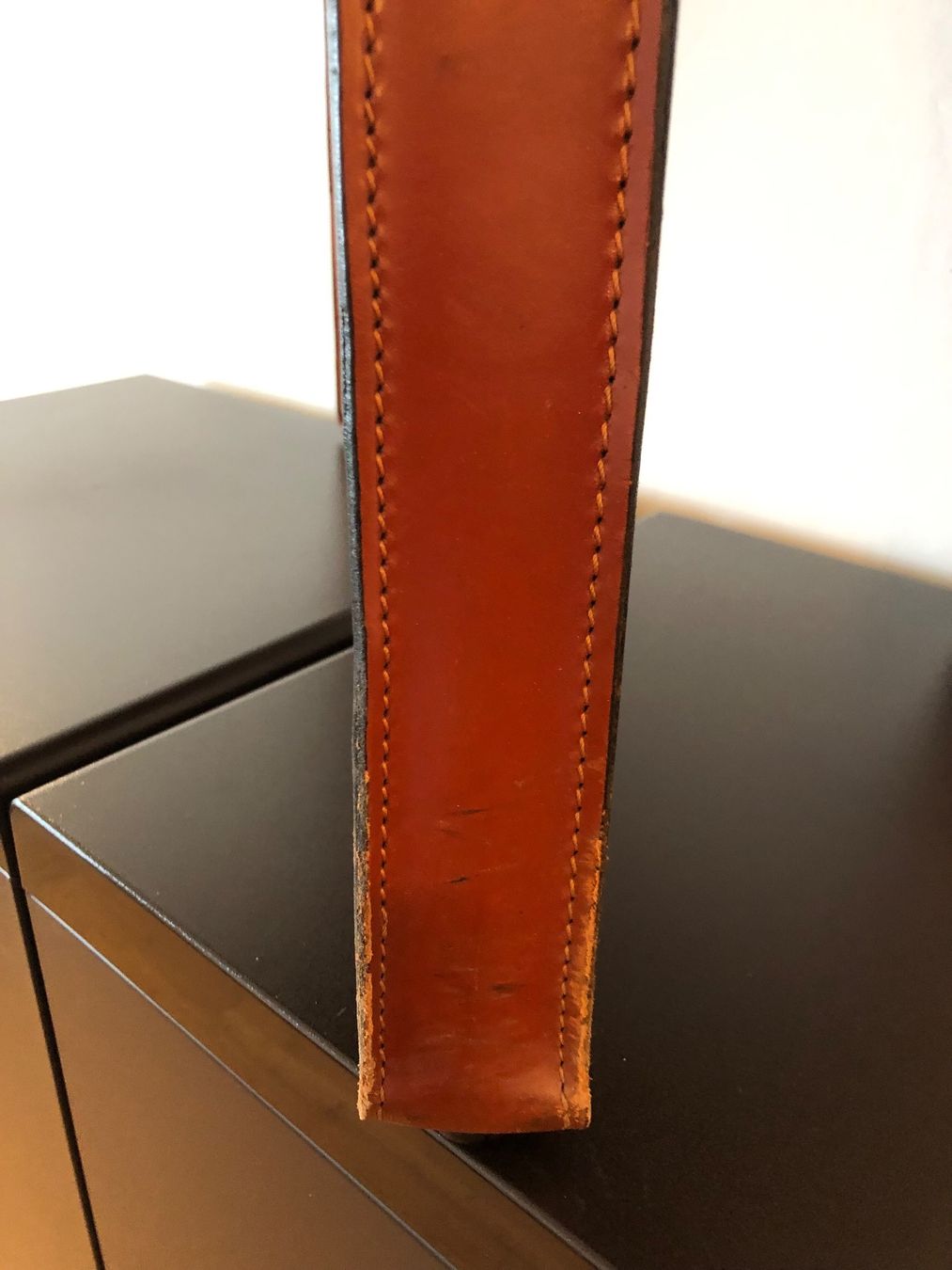 Cassina Sedie: Chaise Cassina Cab cuir Mario Bellini – Usato da Icogne venduto da luna.16 6