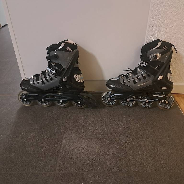 Pattini in linea & Pattini a rotelle: Rollerblade Grösse 42.5 – Usato da Neftenbach venduto da sam_jbb5 1