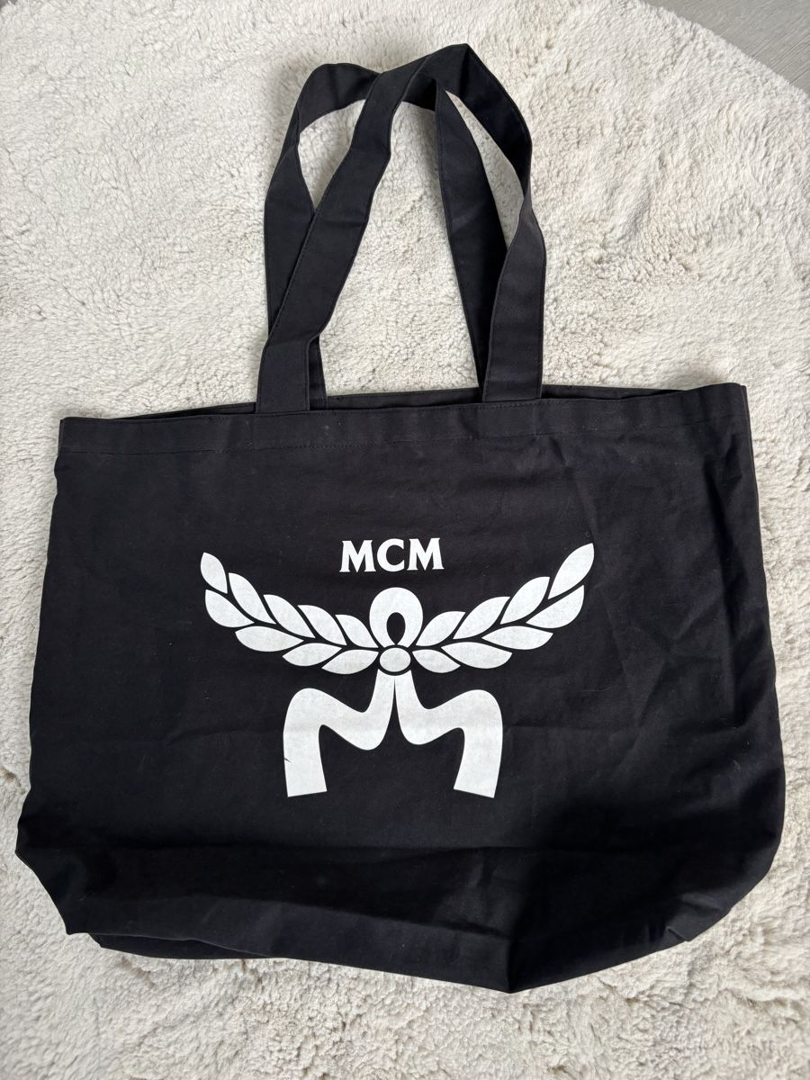 Mcm Borse: MCM Tote Bag – Nuovo (secondo la descrizione) da Steinmaur venduto da aly_mhs6