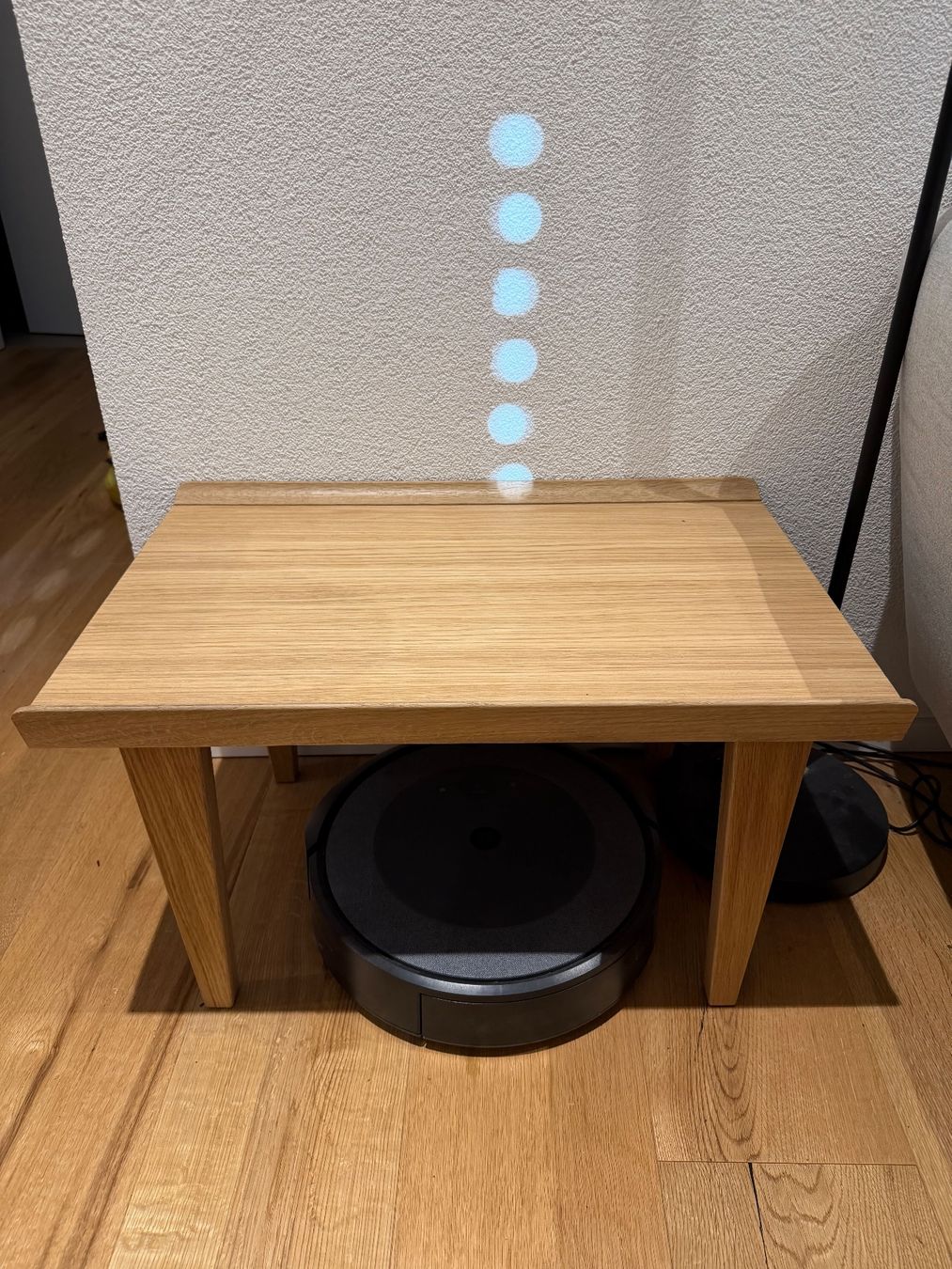 Ikea Tavoli: Small side table in a very good condition – Usato da Basel venduto da chr_7bnh