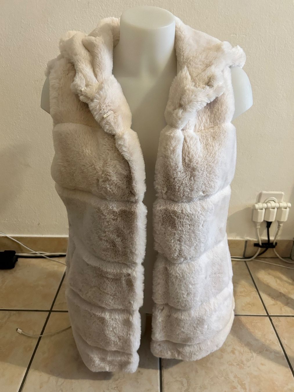Gilet & Giacche senza maniche: Gilet gr 36 – Usato da Cugnasco venduto da sd1520