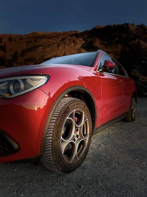 Automobili: Stelvio Alfa Romeo – Usato da Nürensdorf venduto da JueKnoGres 3