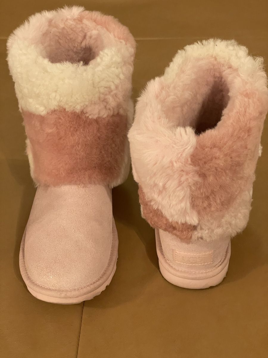 Ugg Scarpe da donna: originale, seltene UGG Boots, Gr.38, rosa mit Glanzschimmer – Nuovo (secondo la descrizione) da Corcelles NE venduto da gingerbrain 2