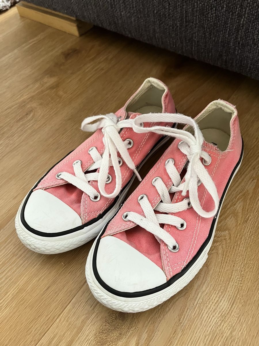 Scarpe per ragazze: Converse All Star Chucks Gr. 32 – Usato da Kradolf venduto da AlexiaEugster 3