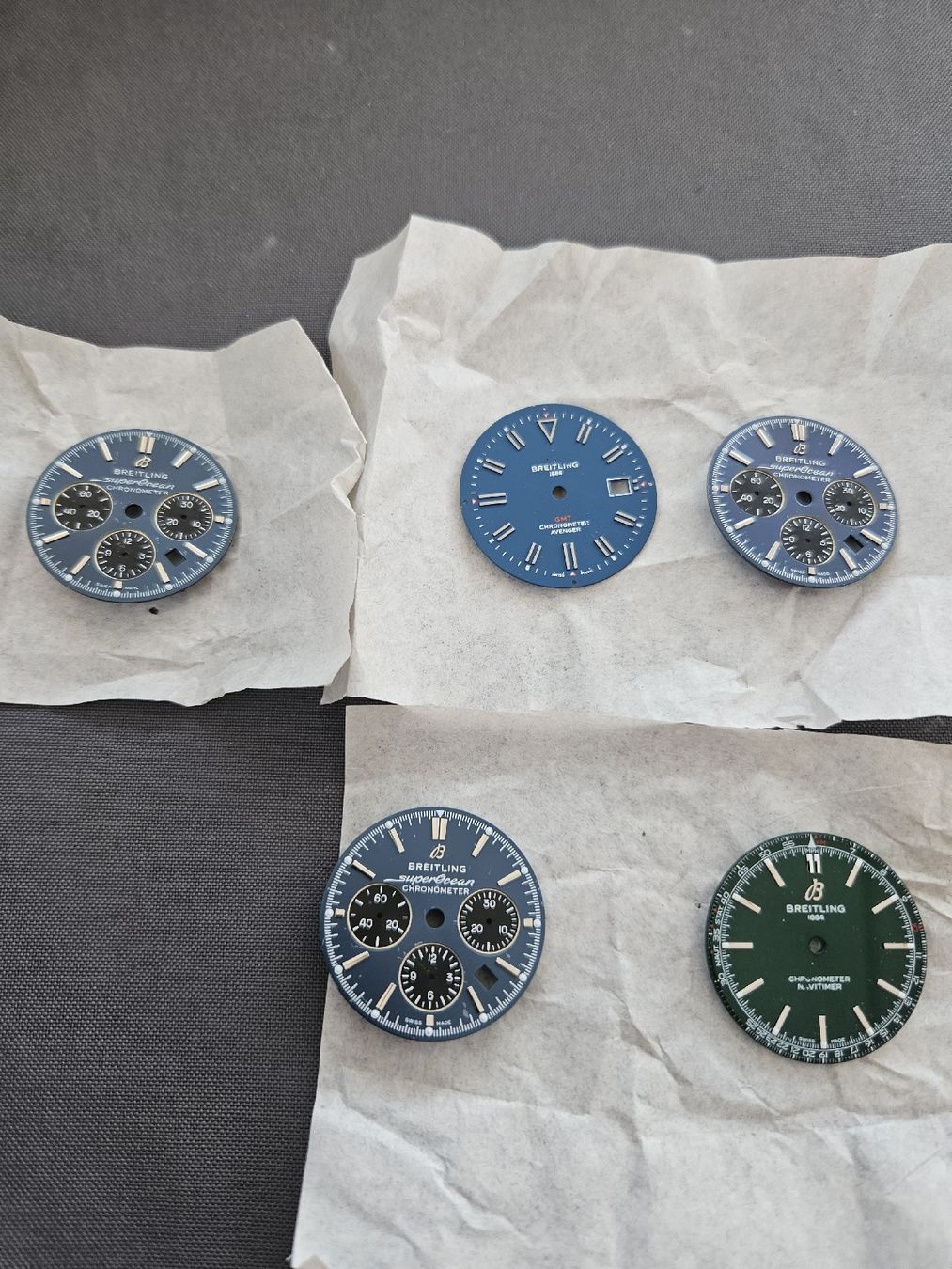 Breitling Montres: Breitling Zifferblat 5x – D'occasion à Rickenbach b. Wil par nic_8ljr