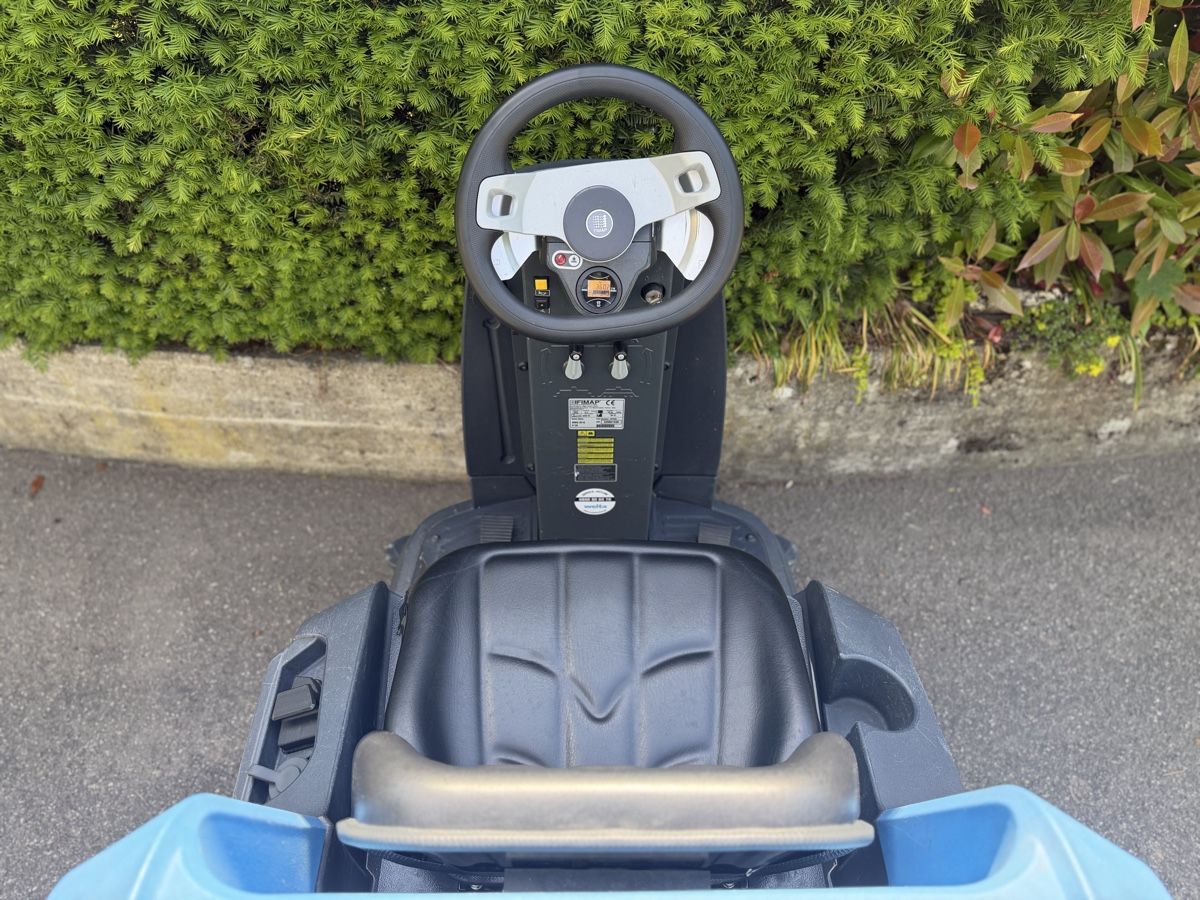 Tutte le macchine: Scheuersaugmaschine MMg Base – Usato da Zullwil venduto da Autocentersalii 7