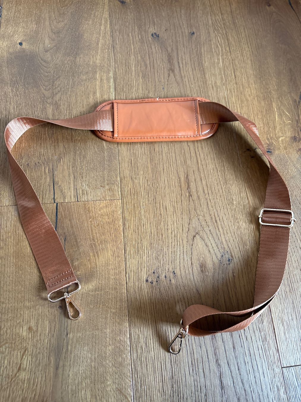 Borse: Wandelbare Reisetasche – Nuovo (secondo la descrizione) da Brittnau venduto da YvRhMi 5
