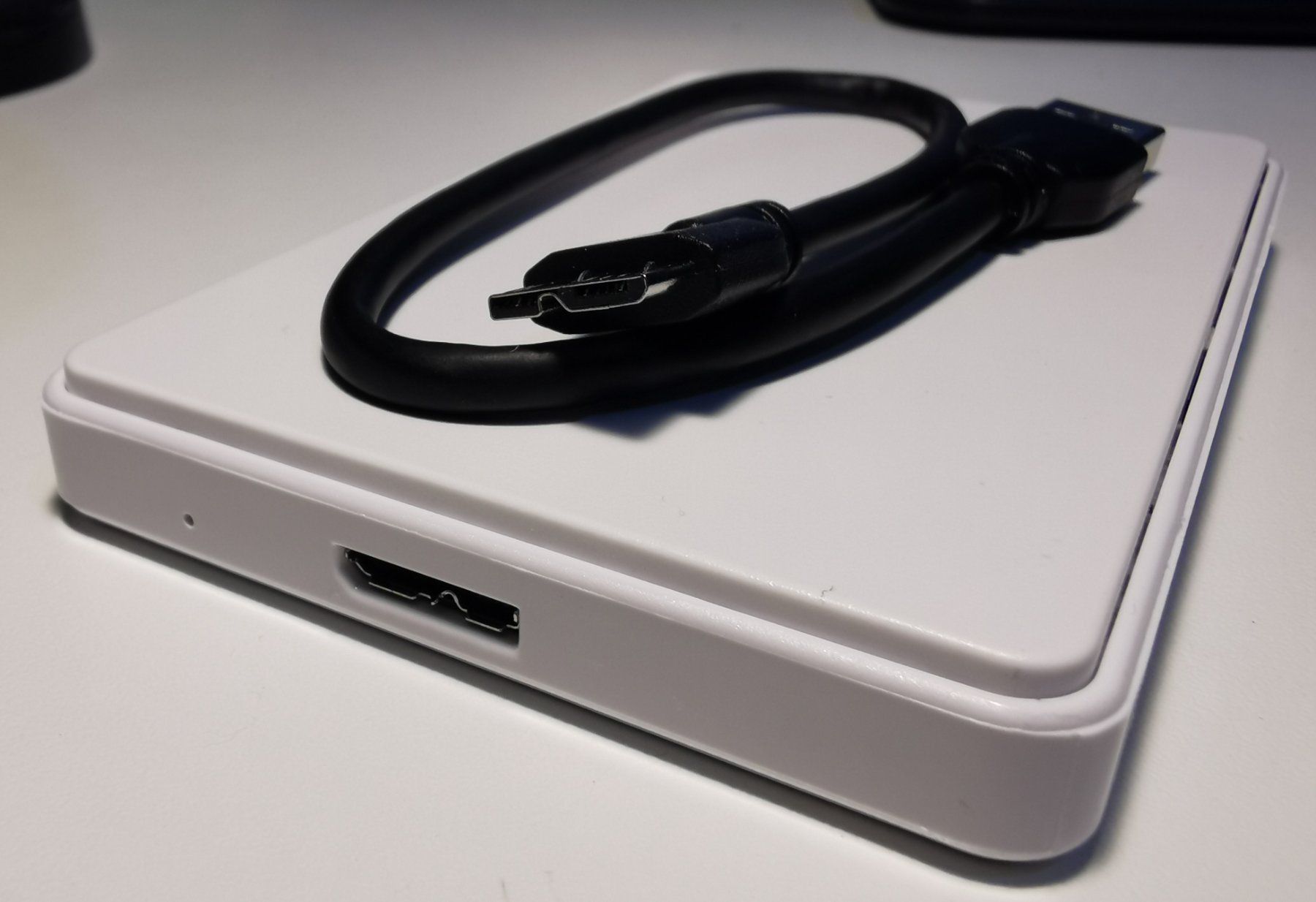 Harddisks: 2.5 Zoll USB 3 Leergehäuse weiss – Neu und originalverpackt aus Bremgarten b. Bern von Vittorio0 2