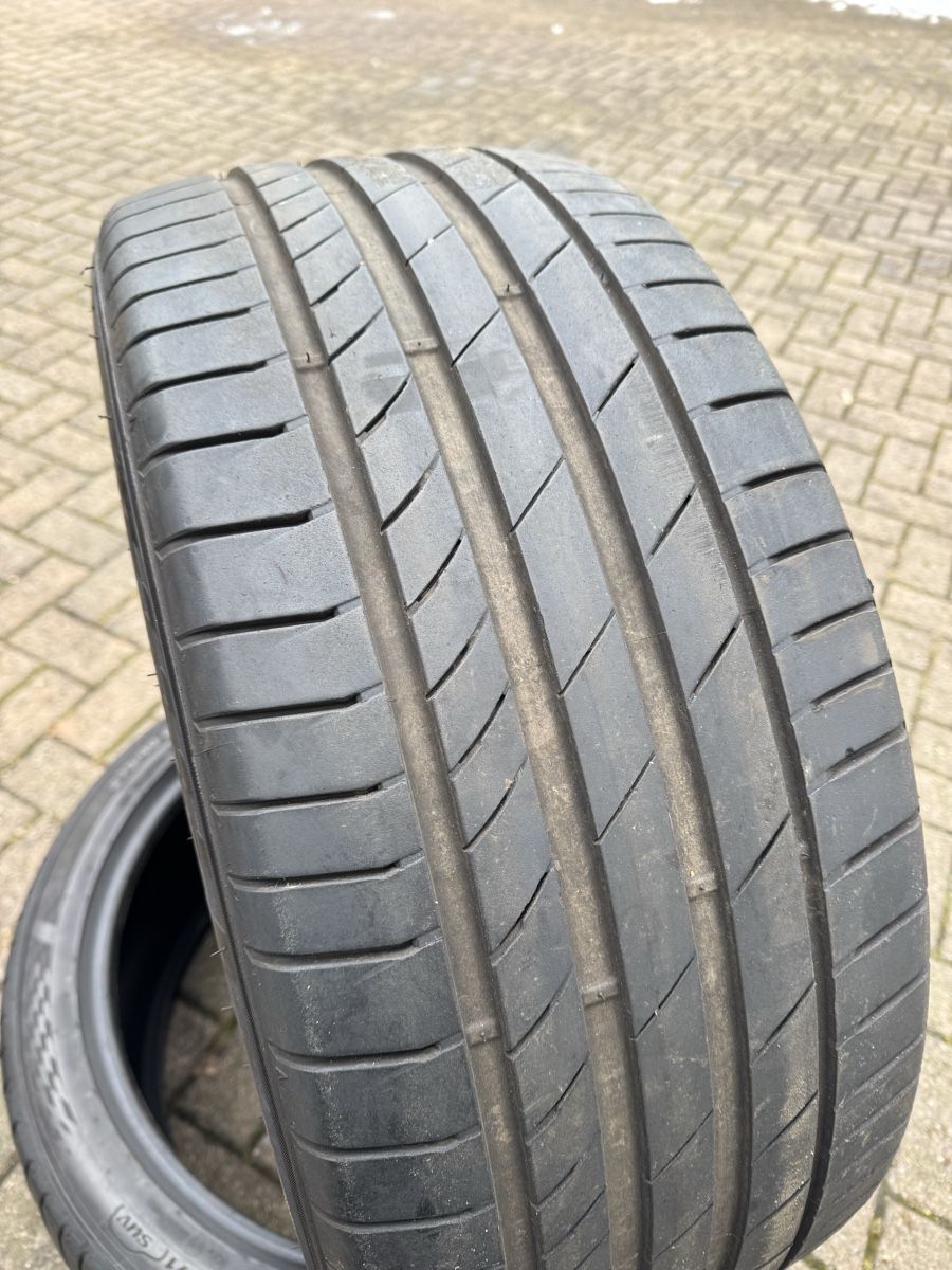 Pneumatici & Ruote complete: Sommerreifen 275/40ZR22 – Usato da Aristau venduto da 020214 2