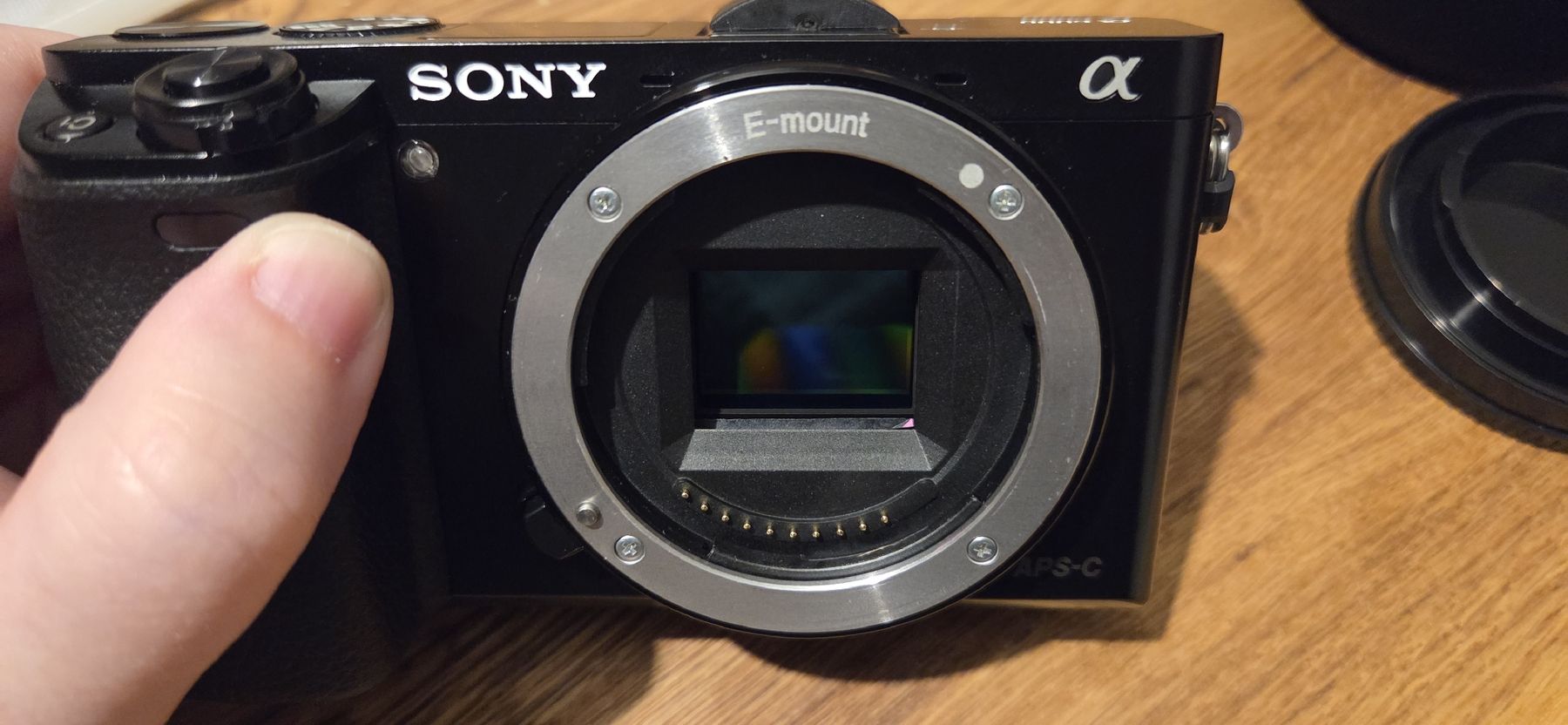 Sony Kamera: Sony Alpha A6000 Body – Neu (gemäss Beschreibung) aus Hedingen von ber_955w 1